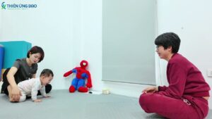 Trọn bộ bài tập ĐỨNG ĐI dành cho trẻ chậm đứng đi đơn thuần
